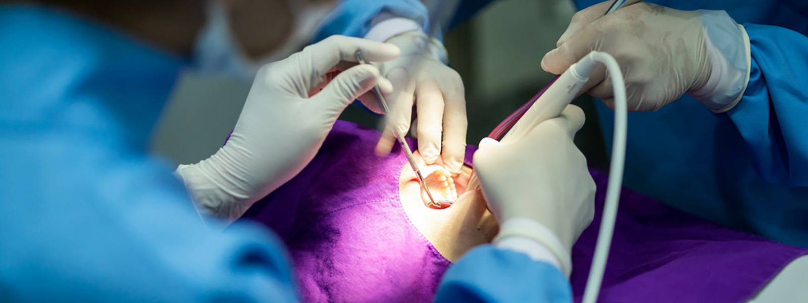 Oralchirurgie Dr. Kolb in Lauterbach und Storndorf